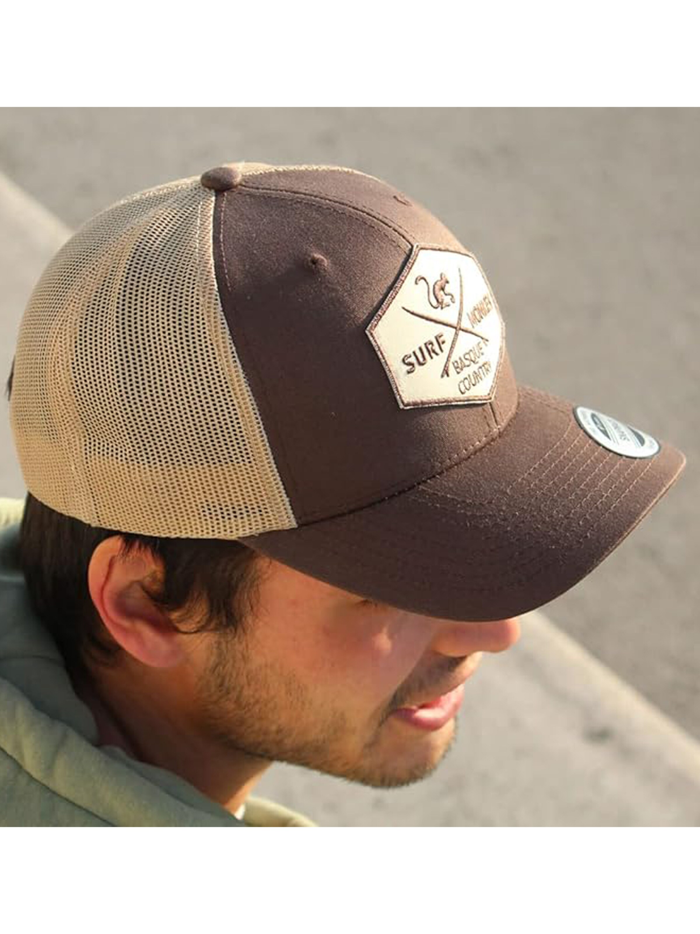 Surf Monkey Athletic Cap in Brown