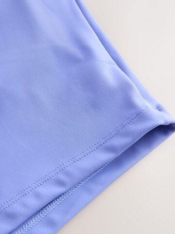 Next Top in Blau