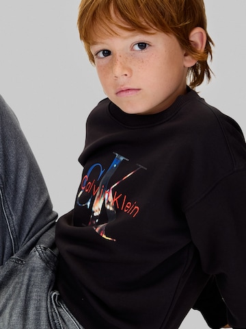 Calvin Klein Jeans Sweatshirt in Black