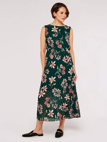 Apricot Summer Dress in Green: front