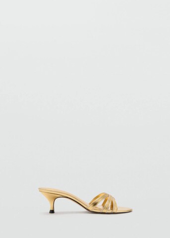 MANGO Riemensandale in Gold