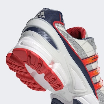 Baskets basses 'Ozweego Pro' ADIDAS ORIGINALS en blanc