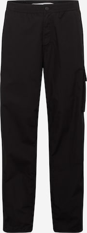 Calvin Klein Jeans Regular Cargobukse i svart: forside