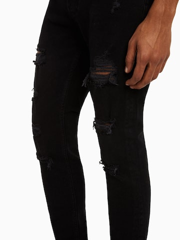 Bershka Slimfit Jeans in Schwarz