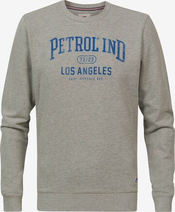 Petrol Industries Sweatshirt in Grey: front