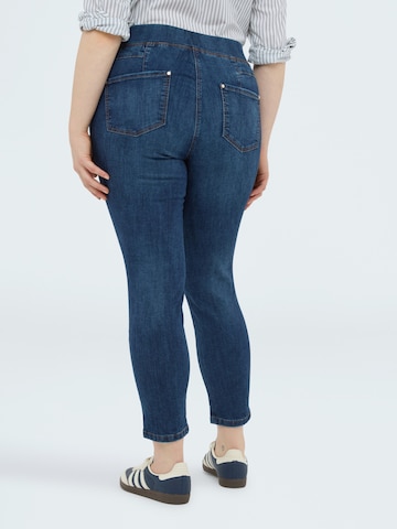 Skinny Jeans di Fiorella Rubino in blu