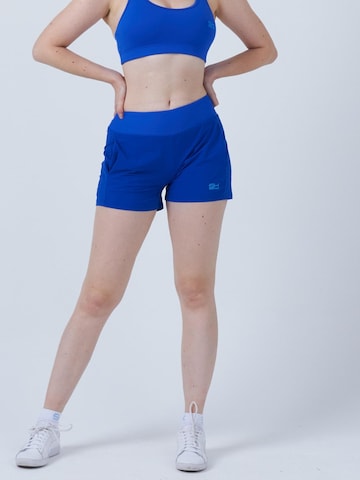 Pantaloni sportivi 'Advantage Shorts' di SPORTKIND in blu