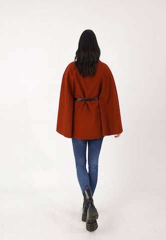 Elara Tussenmantel in Rood