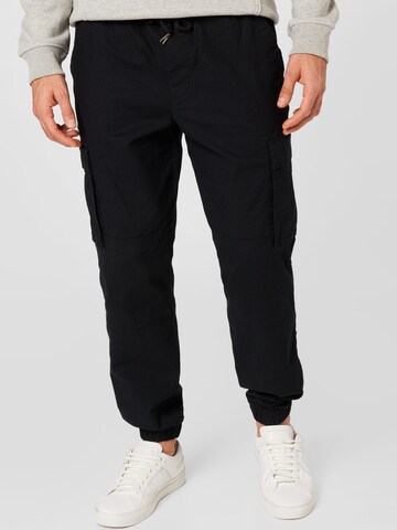 GAP Tapered Cargo trousers in Black: front