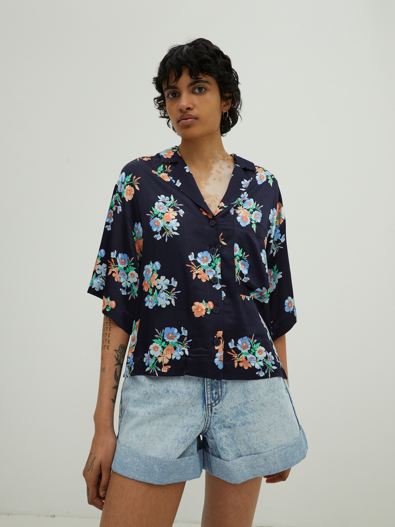 EDITED Producten Blouse 'Carolyn' Gemengde kleuren