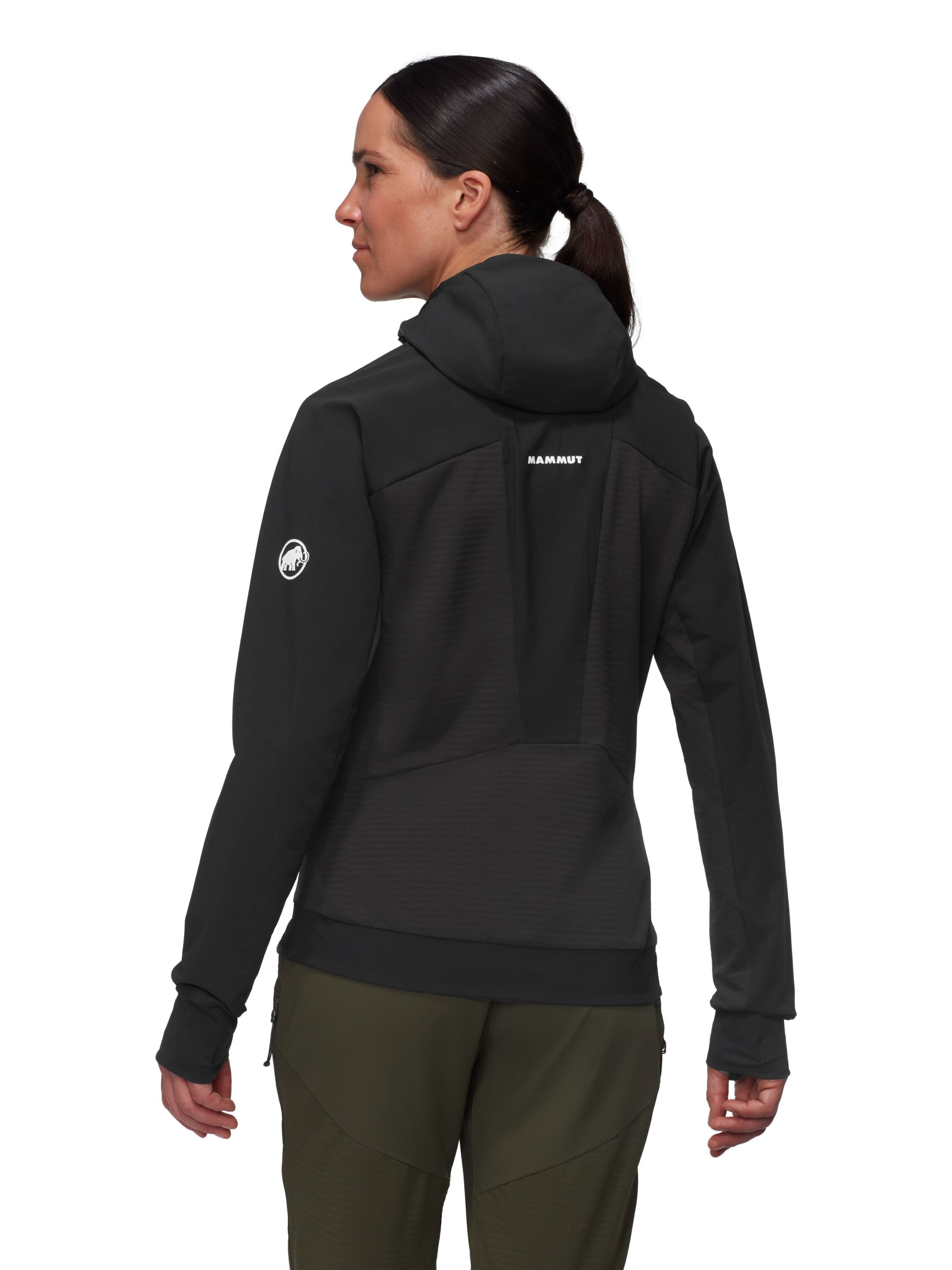 MAMMUT Outdoor Jacket in Black