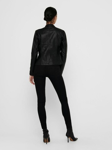 Veste mi-saison 'Bandit' Only Petite en noir