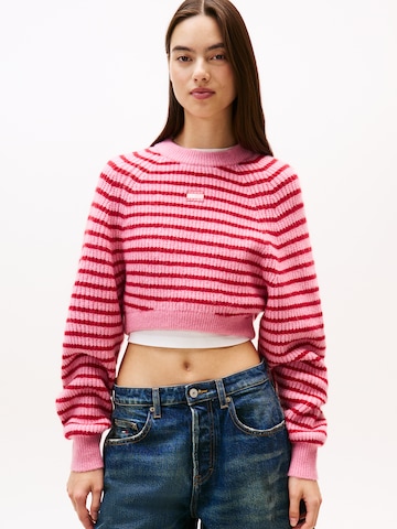Tommy Jeans Pulóver - rózsaszín: elől