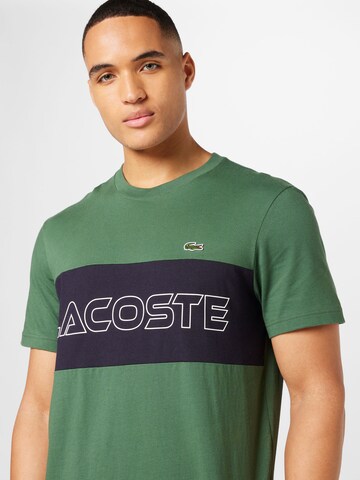 LACOSTE T-shirt i grön