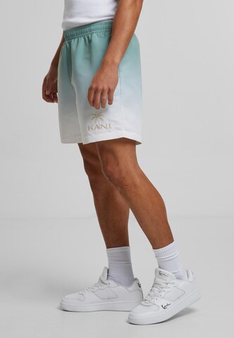 Karl Kani Badeshorts in Grün