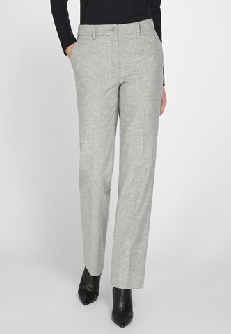 Fadenmeister Berlin Regular Pleated Pants in Grey: front