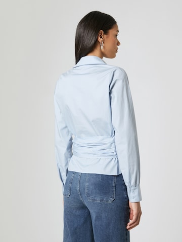 Guido Maria Kretschmer Women Blouse 'Mariella' in Blue