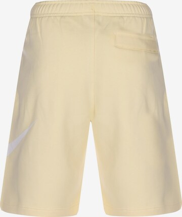 Nike Sportswear - regular Pantalón 'Club' en amarillo