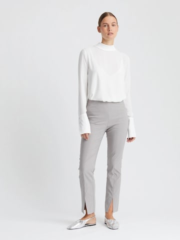 Minx Pants 'EVERLY' in Silver: front