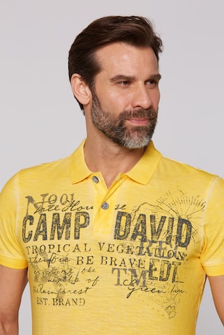 CAMP DAVID Poloshirt in Gelb