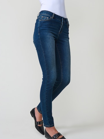 KOROSHI - Slimfit Vaquero en azul