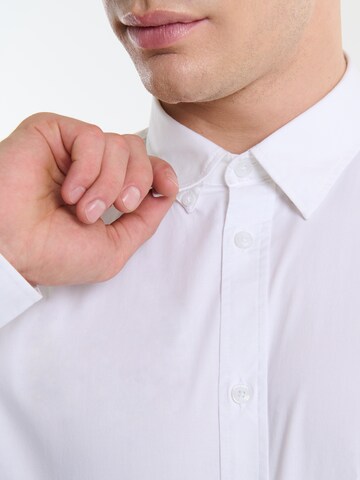 BIG STAR Regular fit Button Up Shirt 'NISSIP' in White