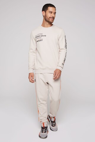 CAMP DAVID - Sudadera 'Fitness Challenge' en blanco