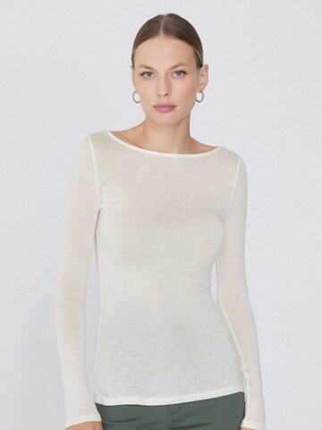 Tezenis Shirt in White: front