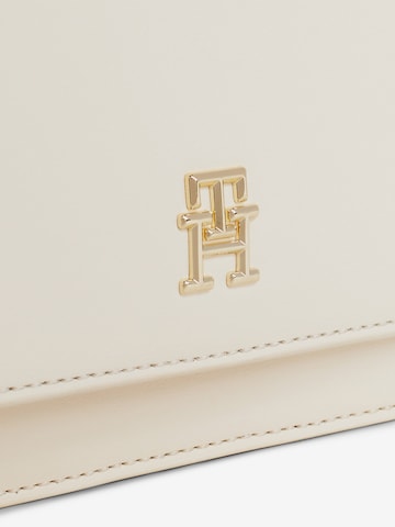 TOMMY HILFIGER Axelremsväska i beige