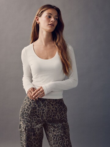 Next Top - fehér: elől