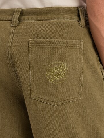 Santa Cruz Regular Pants in Green