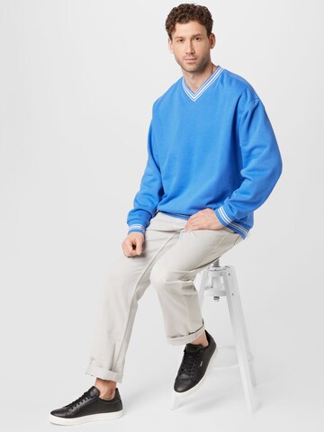 WEEKDAY Sweatshirt in Blau