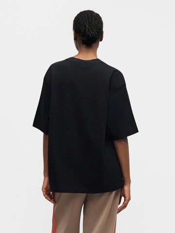 ADIDAS ORIGINALS - Camiseta talla grande 'Essentials' en negro