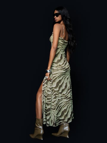 Abito di Bershka in verde