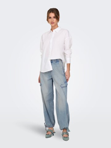 ONLY Tapered Cargo jeans 'ONLPERNILLE' in Blue