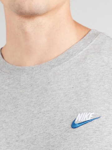 Nike Sportswear Póló 'CLUB' - szürke