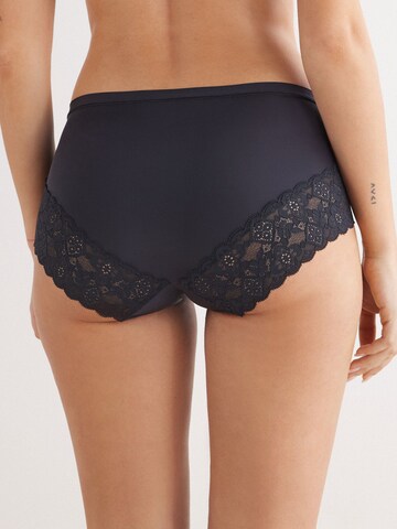 INTIMISSIMI Slip in Schwarz