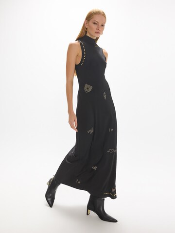 Lola Casademunt - Vestido en negro