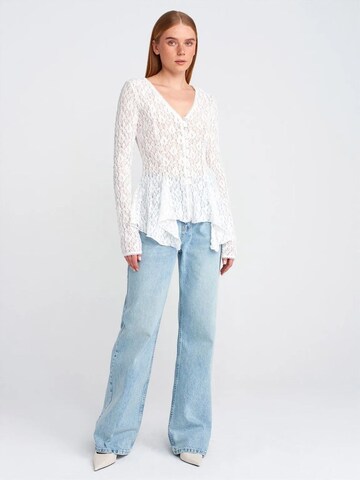 Dilvin Knit Cardigan in White