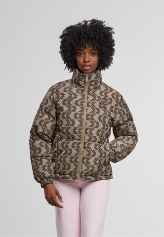 Veste mi-saison Karl Kani en marron