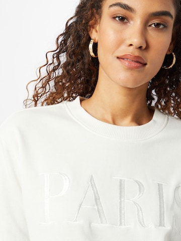 JDY Sweatshirt 'PARIS' in White