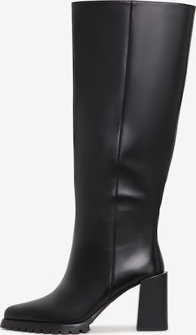 Bottes CESARE GASPARI en noir : devant