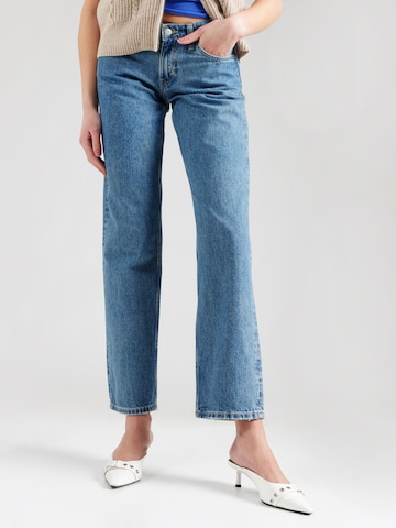 WEEKDAYregular Traperice 'Arrow' - plava boja: prednji dio