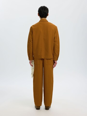 SELECTED Barrel Pants in Brown