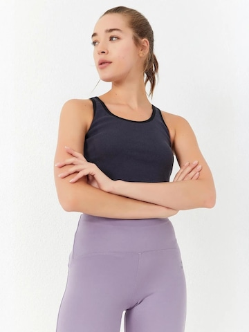 Tommy Life Top in Black