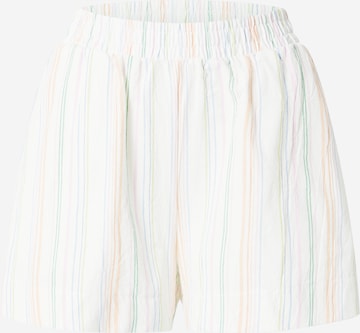 Cotton On Loosefit Shorts 'SUNNY' in Weiß: predná strana