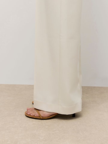 VERO MODA - Loosefit Pantalón de pinzas 'VMVannah' en beige