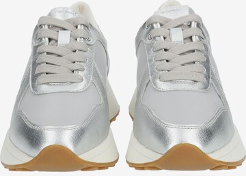 Sneaker bassa di GEOX in argento