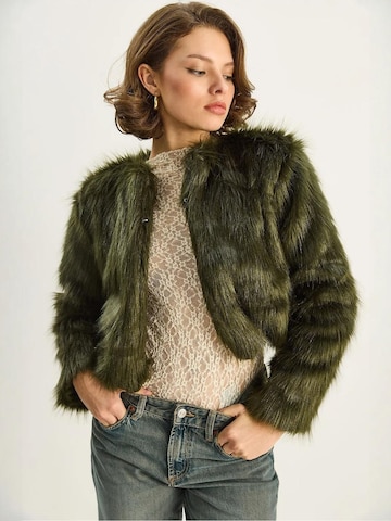 Bianco Lucci - Casaco meia-estação em verde