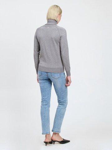 Influencer Sweater in Grey